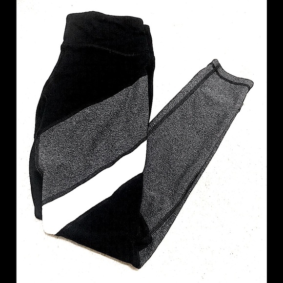 🆕🔥REFLEX 90 DEGREES VERY CUTE LEGGINGS/STYLISH&VERY SOFT!! NWOT!! - Picture 5 of 10